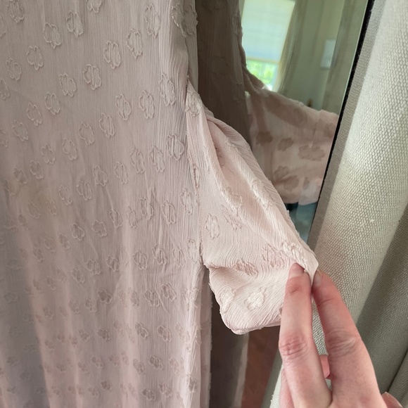 NeeSee's Dresses Blush Pink Size Small Modest - Picture 6 of 10